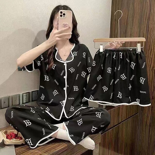 2025 new pajamas for women summer high-looking Internet celebrity three-piece cardigan short-sleeved shorts trousers sweet home wear